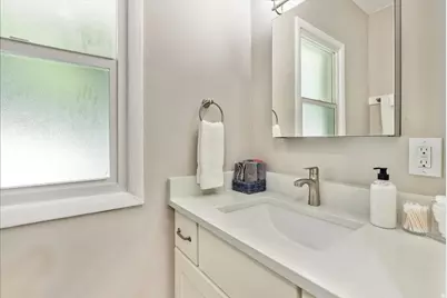 653 S 1300 E, Salt Lake City, UT 84102 - Photo 21