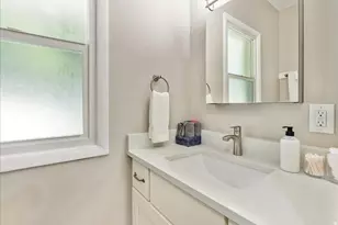 653 S 1300 E, Salt Lake City, UT 84102 - Photo 21