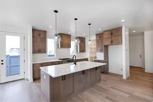 11324 S Silver Pond Dr W, South Jordan, UT 84009 - Photo 3