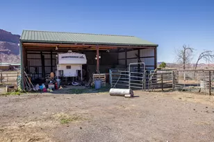 3492 E Kerby Ln, Moab, UT 84532 - Photo 9