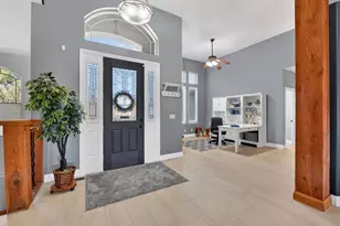 587 W Cephus Rd S, Draper, UT 84020 - Photo 3