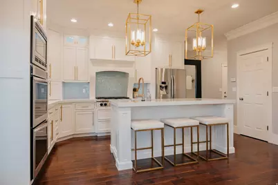 342 W Millcreek Rd, Pleasant Grove, UT 84062 - Photo 15