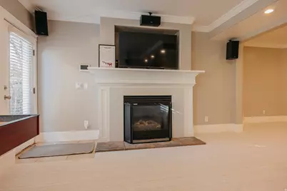 342 W Millcreek Rd, Pleasant Grove, UT 84062 - Photo 77