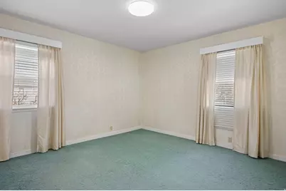 125 S Center St, Elsinore, UT 84724 - Photo 29