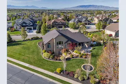 5852 W Century Heights Dr N, Highland, UT 84003 - Photo 57