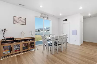 531 E 600 S, Hyrum, UT 84319 - Photo 7