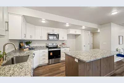 206 W 930 N, Santaquin, UT 84655 - Photo 7