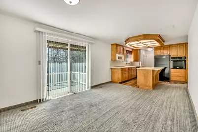 413 S Stirling Dr, Fruit Heights, UT 84037 - Photo 9