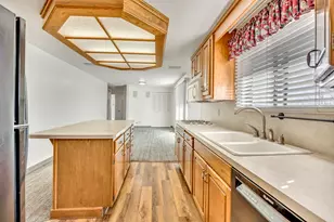 413 S Stirling Dr, Fruit Heights, UT 84037 - Photo 13