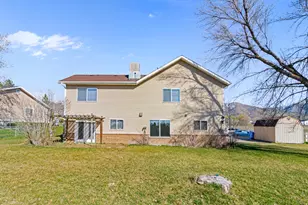 307 S 400 E, Hyde Park, UT 84318 - Photo 27