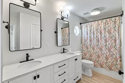 307 S 400 E, Hyde Park, UT 84318 - Photo 13