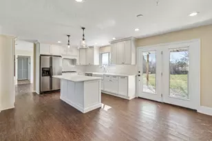 307 S 400 E, Hyde Park, UT 84318 - Photo 7