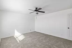 307 S 400 E, Hyde Park, UT 84318 - Photo 17