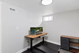 5874 S 2625 W, Roy, UT 84067 - Photo 23