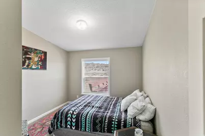 200 N Ethan Allen, Big Water, UT 84741 - Photo 17