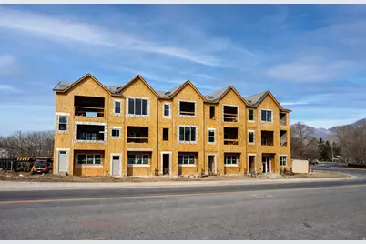 872 E Brookshade Ln #102, Murray, UT 84107 - Photo 3