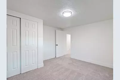 5229 S Kingswood Dr, Taylorsville, UT 84129 - Photo 23