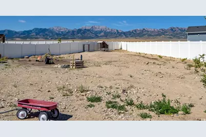 694 W Jedediah Way S, Grantsville, UT 84029 - Photo 37
