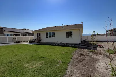 694 W Jedediah Way S, Grantsville, UT 84029 - Photo 21