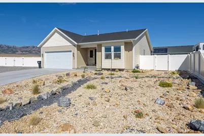 694 W Jedediah Way S, Grantsville, UT 84029 - Photo 3