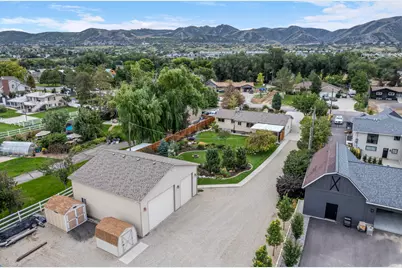 835 E Canyon Breeze Ln, Draper, UT 84020 - Photo 31