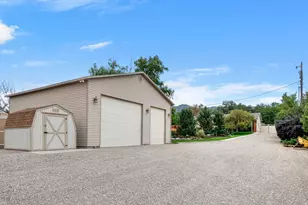 835 E Canyon Breeze Ln, Draper, UT 84020 - Photo 29