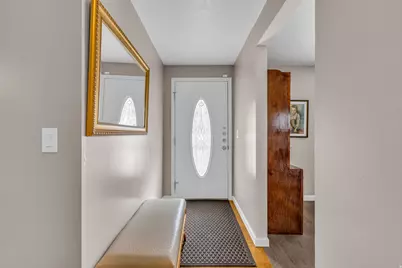 928 N 2075 W, Farr West, UT 84404 - Photo 3