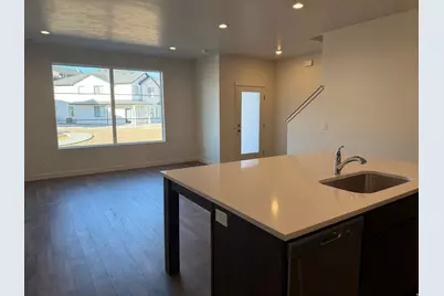 247 E 960 S #214, Spanish Fork, UT 84660 - Photo 5