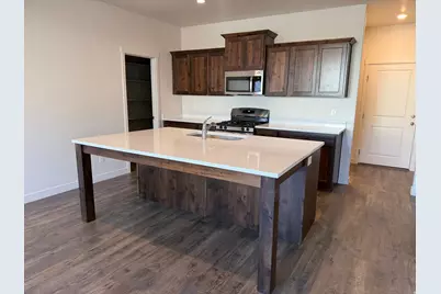 247 E 960 S #214, Spanish Fork, UT 84660 - Photo 3