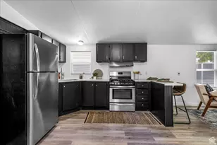 48 E Apollo Way S, Sandy, UT 84070 - Photo 3