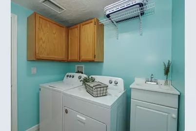 2087 E Weeping Willow Way S, Eagle Mountain, UT 84005 - Photo 51