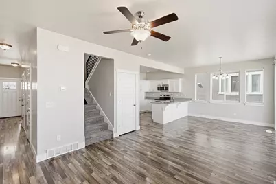 8078 N Clydesdale Dr, Eagle Mountain, UT 84005 - Photo 3