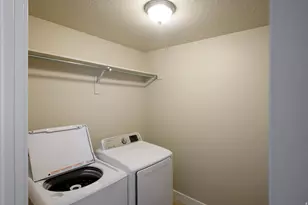 8078 N Clydesdale Dr, Eagle Mountain, UT 84005 - Photo 11