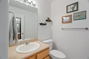 8332 S Saddle Oaks Ct, West Jordan, UT 84081 - Photo 19