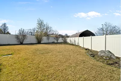 8332 S Saddle Oaks Ct, West Jordan, UT 84081 - Photo 27