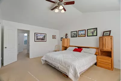 8332 S Saddle Oaks Ct, West Jordan, UT 84081 - Photo 11