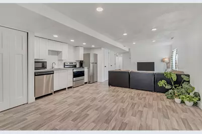 90 E Craner Peak Dr, Eagle Mountain, UT 84005 - Photo 21