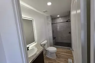 215 N Engstrom W, Layton, UT 84041 - Photo 27