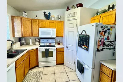 1616 N 725 W, Clinton, UT 84015 - Photo 17