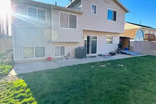 1616 N 725 W, Clinton, UT 84015 - Photo 9