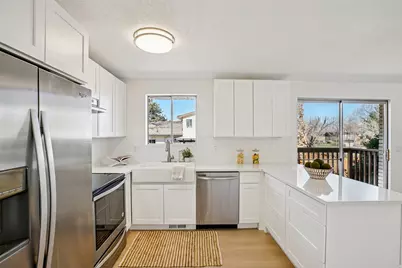 7404 S Sunhill Cir E, Cottonwood Heights, UT 84121 - Photo 15