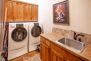 2090 N Tuweap N, Saint George, UT 84770 - Photo 27