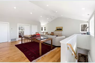 369 N I St E, Salt Lake City, UT 84103 - Photo 27