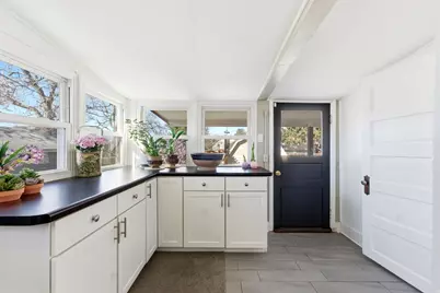 369 N I St E, Salt Lake City, UT 84103 - Photo 15