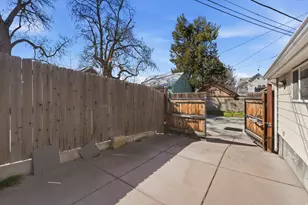 369 N I St E, Salt Lake City, UT 84103 - Photo 37