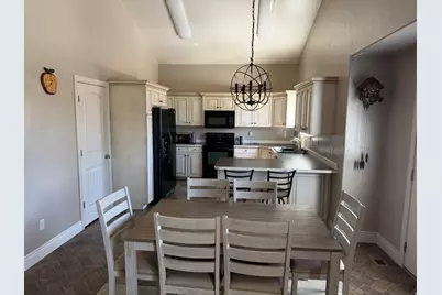 640 E 600 N, Roosevelt, UT 84066 - Photo 13