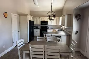 640 E 600 N, Roosevelt, UT 84066 - Photo 13