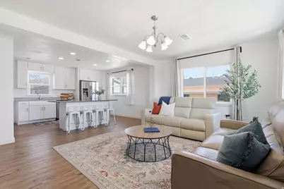 776 W 640 N, Orem, UT 84057 - Photo 5