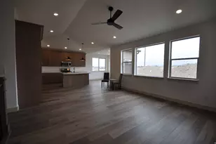 537 E Independence St, Grantsville, UT 84029 - Photo 17