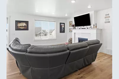 641 S 380 E, Smithfield, UT 84335 - Photo 5